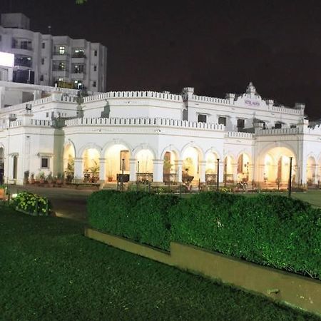 Hotel Harsh Ananda Prayagraj Bagian luar foto